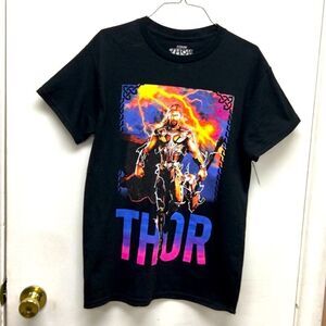 NWT Thor Marvel T-Shirt size Medium